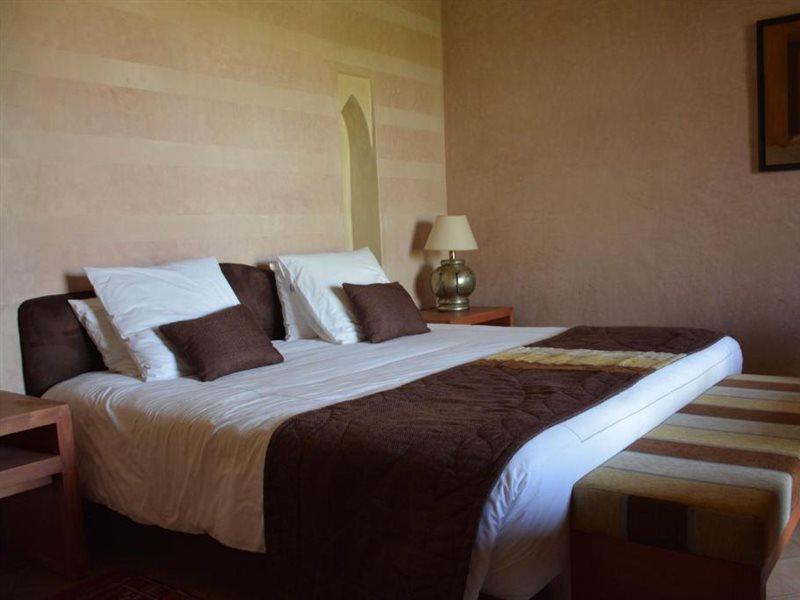 Dar Layyina Hotel Chwiter ภายนอก รูปภาพ